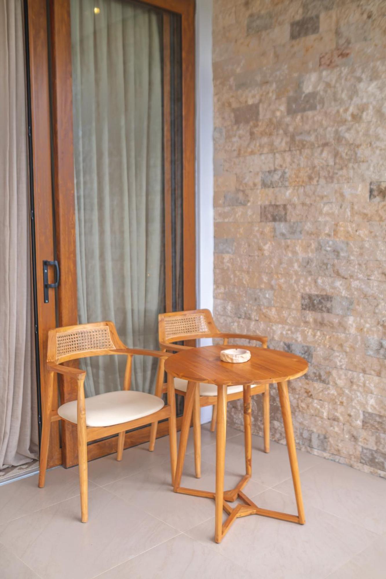 Villa Kaliente Toyapakeh Dış mekan fotoğraf
